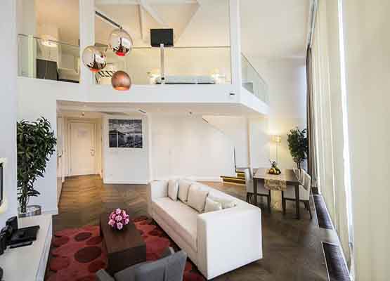 THE ELYSIUM M GALLERY