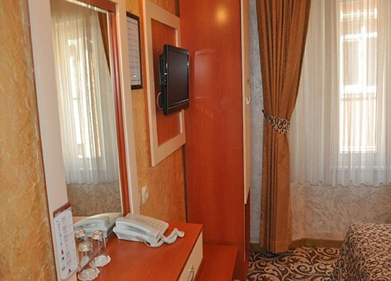 Kaya Madrid | هتل 3 ستاره استانبول