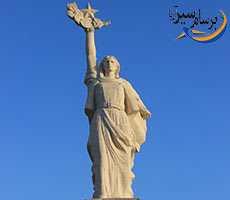 تندیس مادر  آلبانی 