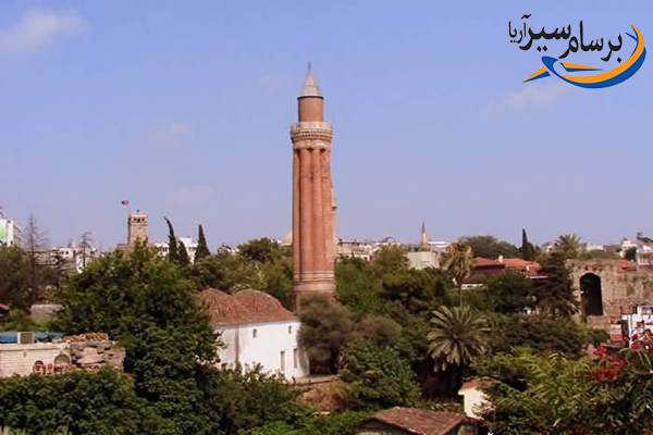  مسجد ییولی مناره Yivli Minare  
